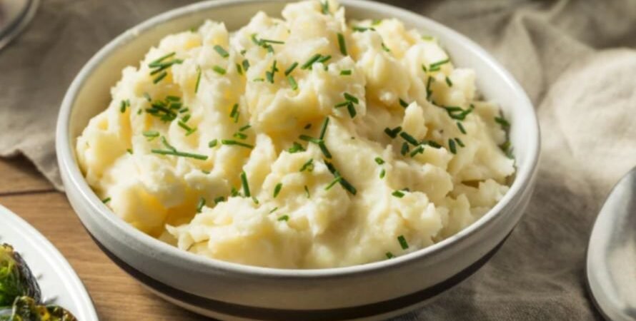 Why Mashed Potatoes Are a Comfort Food Staple